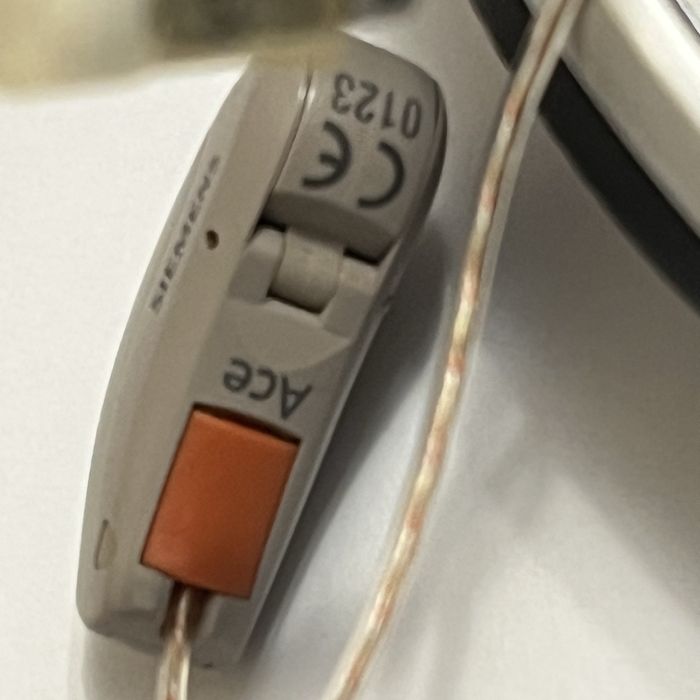 Aparat auditiv Siemens Ace binax