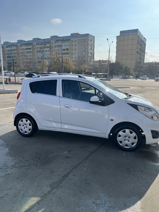 Spark arendaga  2010 yil avtomat