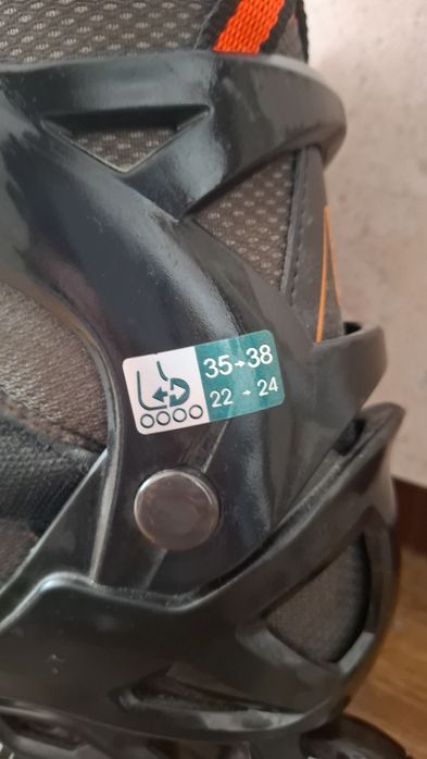 Vand role Oxelo noi pentru copii mărimea 35-38 (mărimea e reglabila)