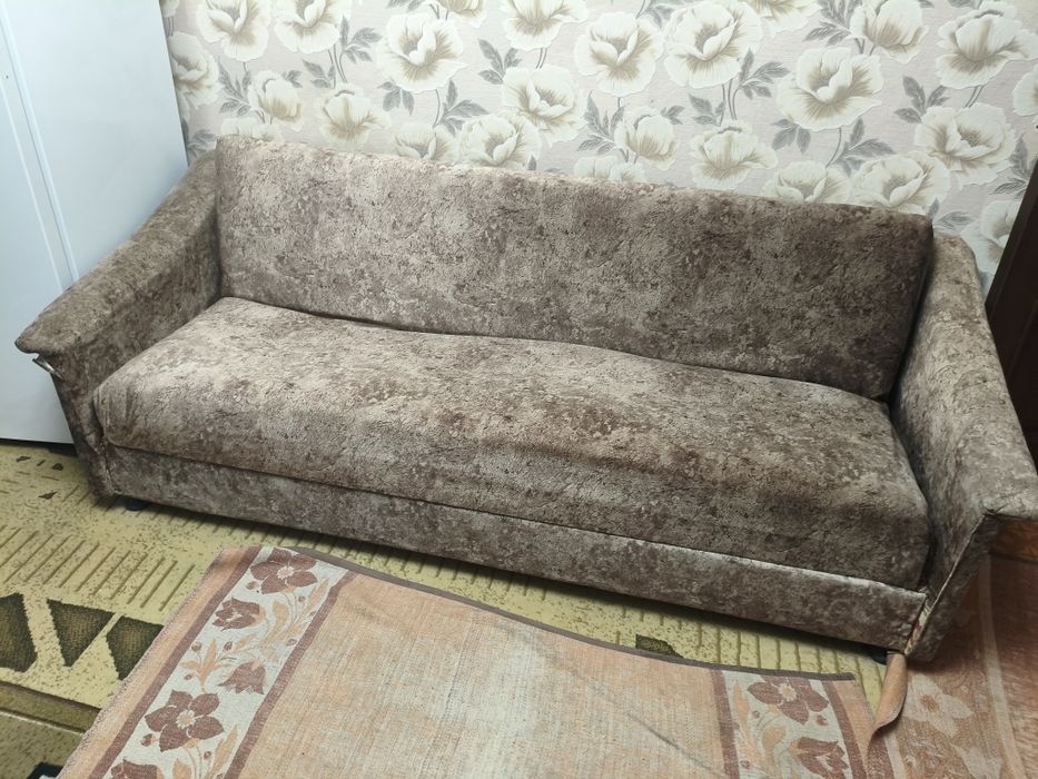 Диван и 2 кресла