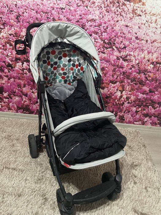 Бебешка количка( 3+)