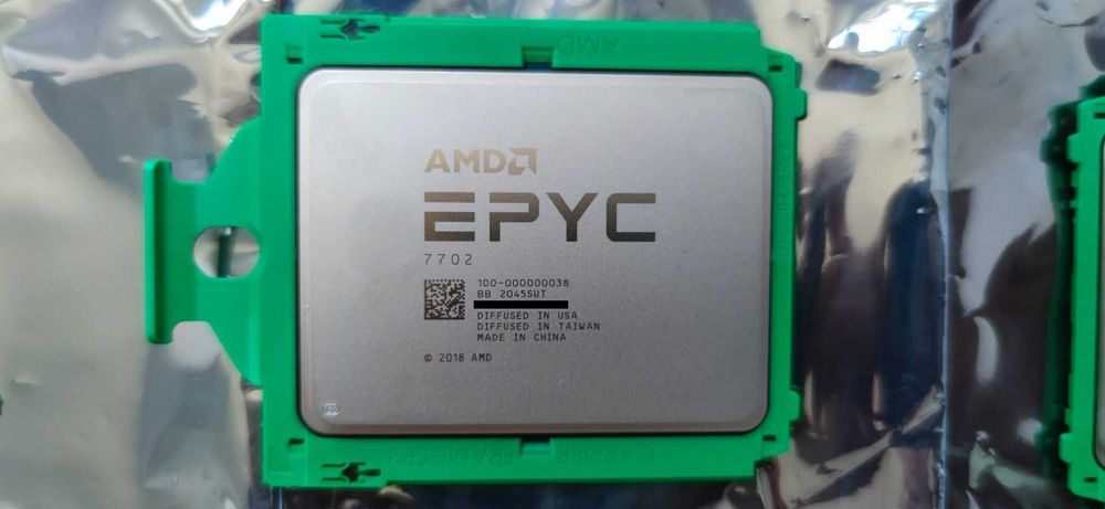 Procesor CPU AMD Epyc 7702 (3.35 GHz, 64 Cores/128 Threads, SP3) Tray ...
