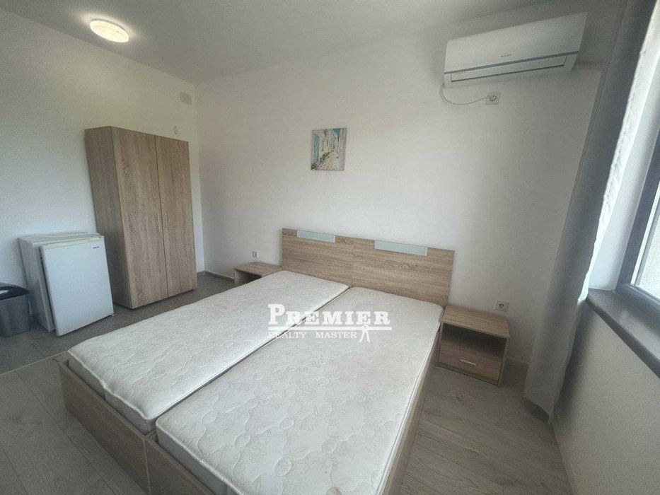 Продава се Едностаен апартамент в Поморие - 33 кв.м за 1410 €/кв.м - Снимка #1