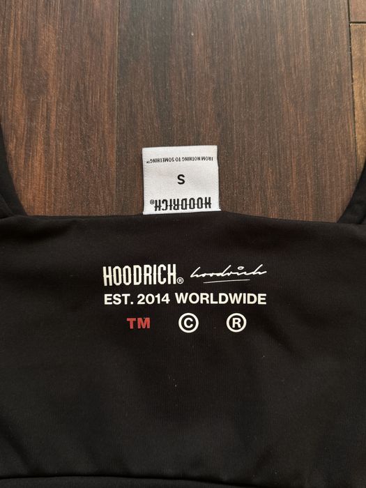Спортно бюстие Hoodrich