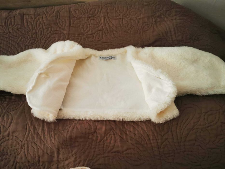 Продавам елегантна детска рокля и пухкаво болеро