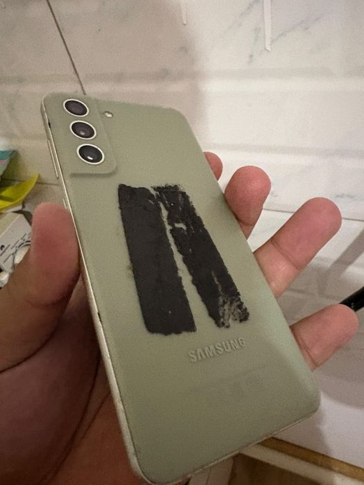 Самсунг с21фе обмен айфон болса