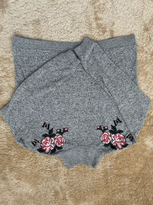 Дамски нови блузи