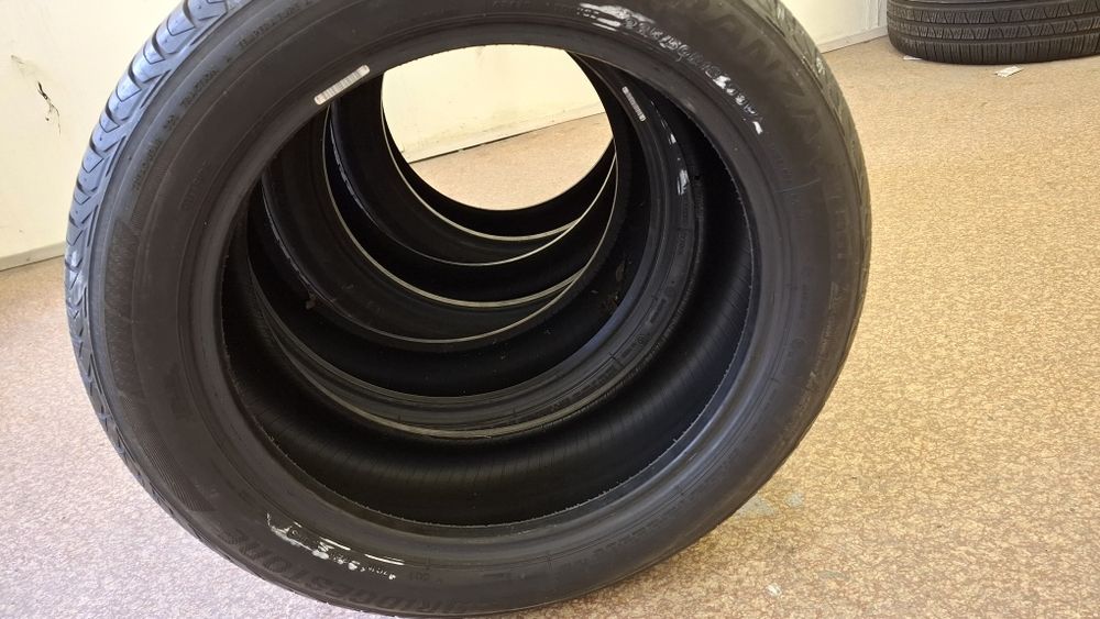 4бр летни гуми Bridgestone 225 50 18