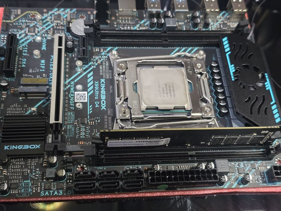 Kingbox x99+intel Xeon 2682v4+8Gb ddr4 2400