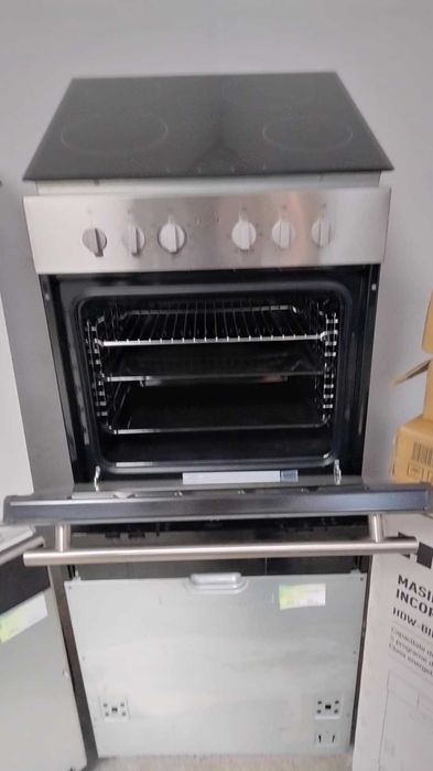 Нов Koмплект Фурна + котлони за вграждане Hanseatic 75 л SCHOTT CERAN®