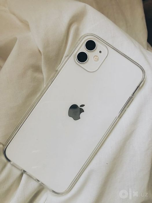 iPhone 11 White 64 GB ideal.