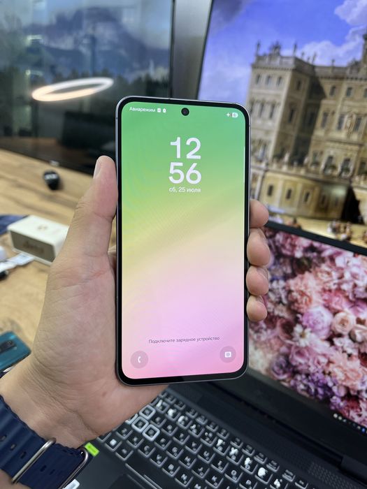 Телефон Samsung Galaxy A56 5G