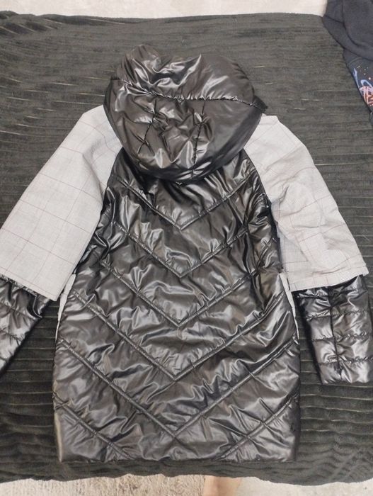 Куртка на девочку