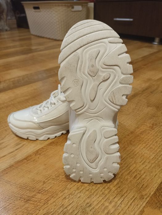 Adidași fetițe Nr 33