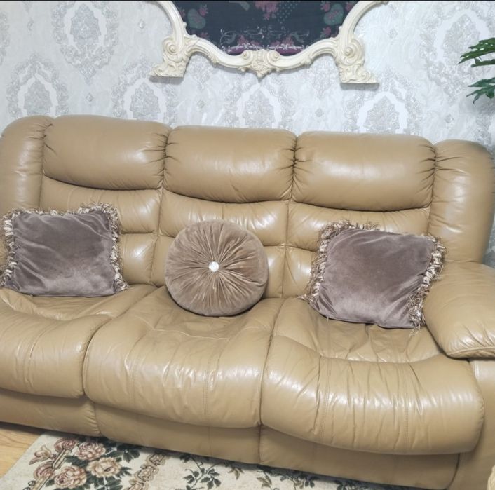 Продам мягкий уголок производства Беларусь.