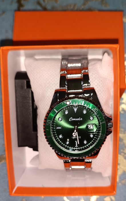 Продаю Часы наручные