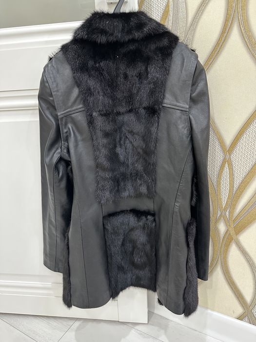 Кожанка-жилет