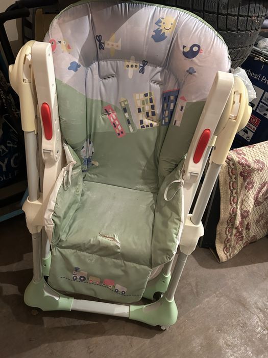 Продам стульчик для кормления