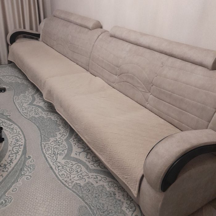 Продаётся  диван