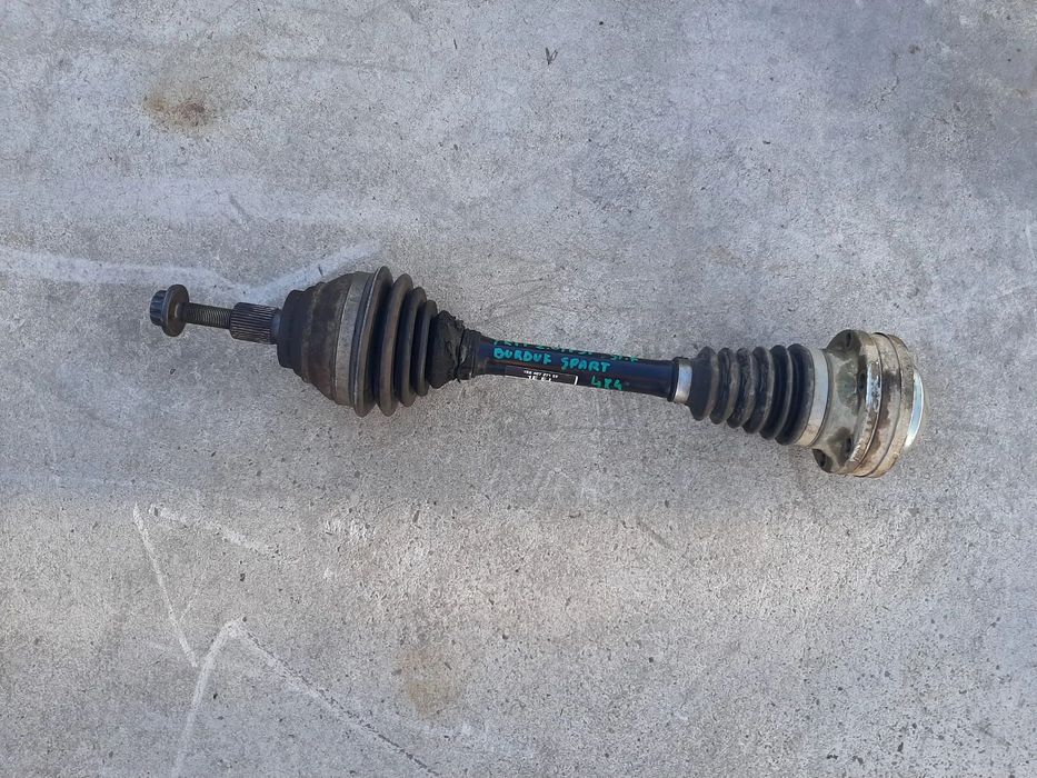 planetara stanga fata 1.8 tfsi skoda yeti 5l 4x4  1k0407271ee