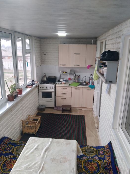 Маргилон гастраном Уй Сотилади 3 хоналик квартира