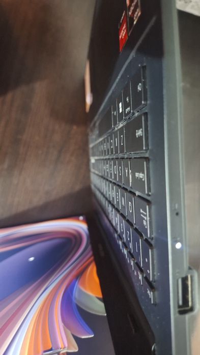 Laptop Asus Vivobook