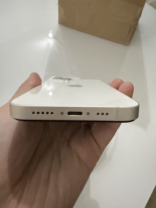 Продам iphone 13, торг есть