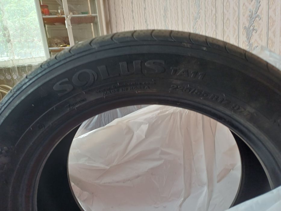 Продам шины 225,55,17