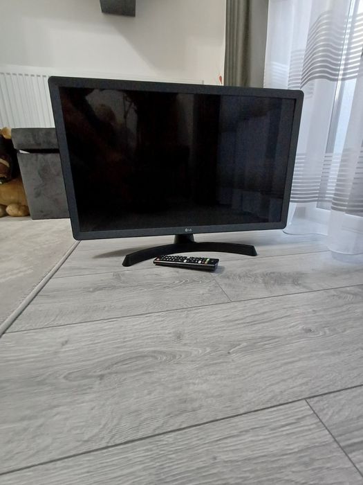 TV - Led Smart LG/HD/70cm