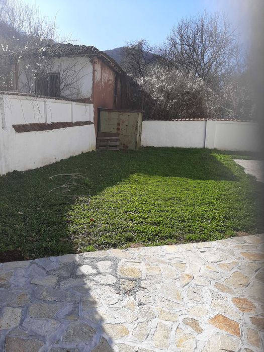 Продава се Къща в София, Градина - 246 кв.м за 1139 €/кв.м - Снимка #5