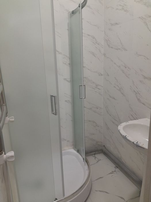 Яшнобод тумани Олмос Нормахамедов массивида 3 хонали квартира сотилади