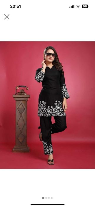 Женские одежды с Индии