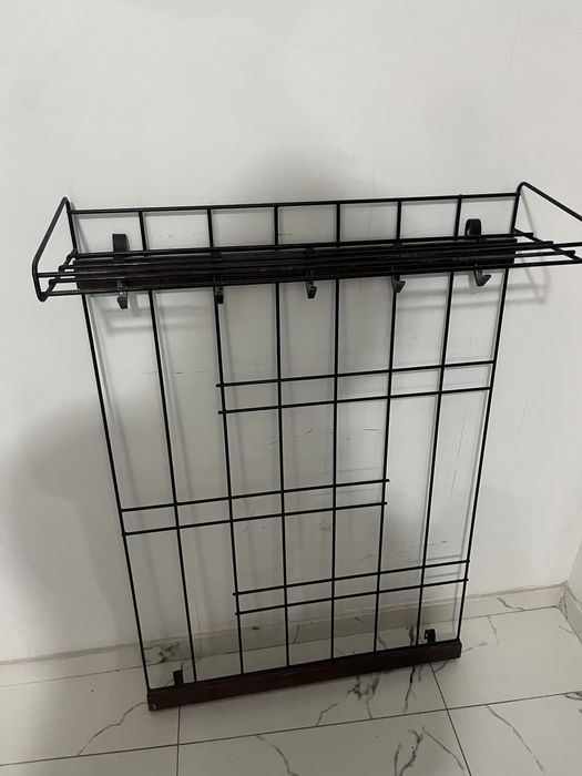 Продам Вешалку для прихожей