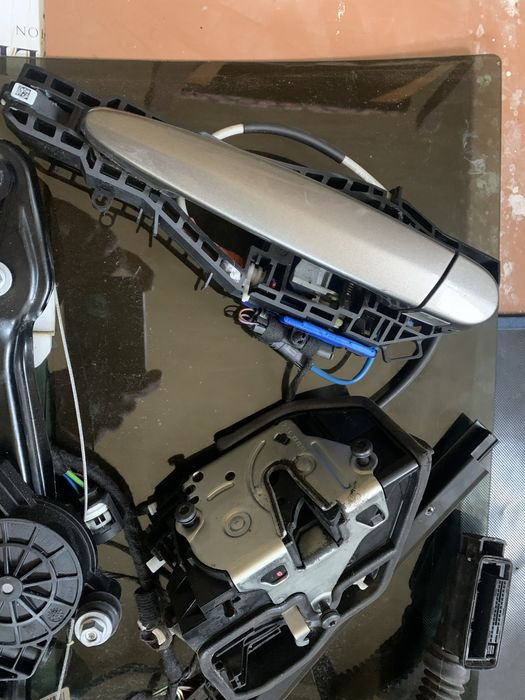 Части за задна лява врата за bmw / бмв 1 F20