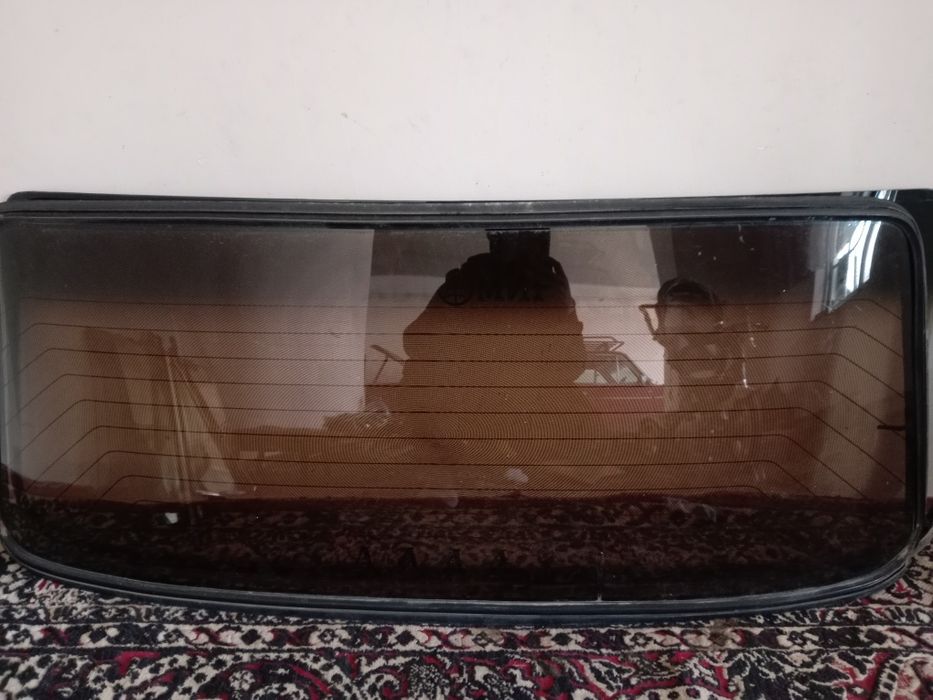 Gaz balon 75 tali labavoy oldi orqa oyna most  kardan karobka sotiladi