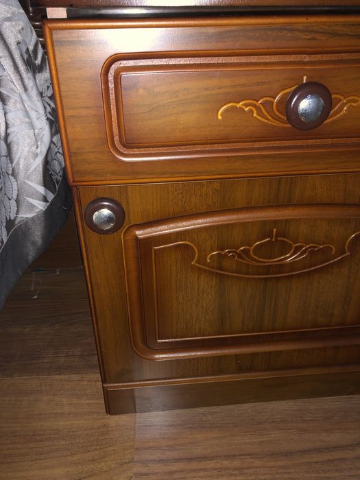 Спальный гарнитур