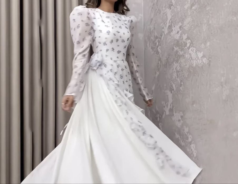 Платье на выход.