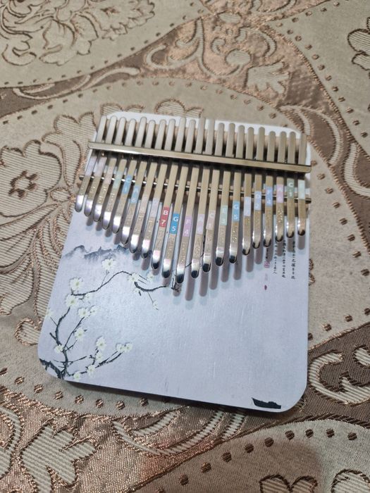 Калимба музыкальный инструмент