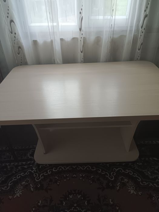 Продам обеденную зону