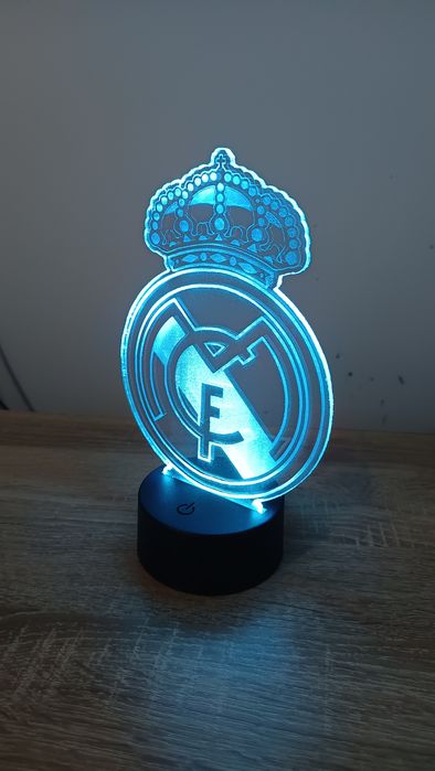 Нощна лампа за футболни фенове Левски Цска и други по поръчка