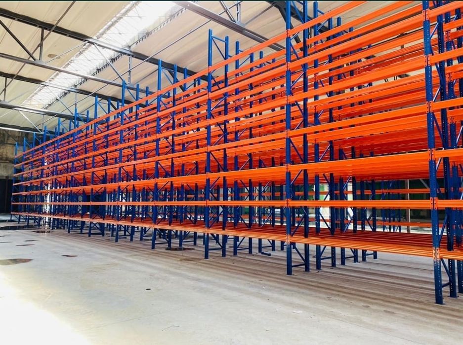 Rafturi metalice de  vânzare