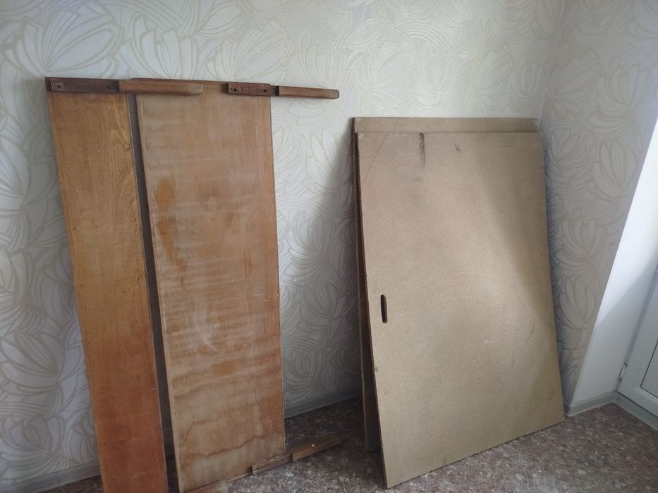 Двухспальная кровать.