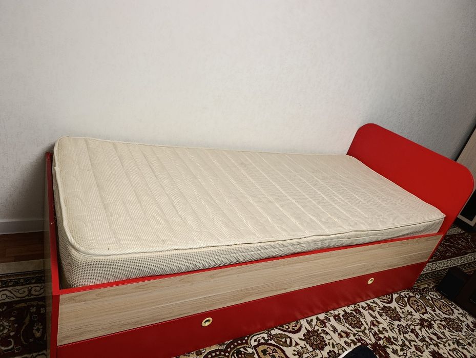 Продается кровать