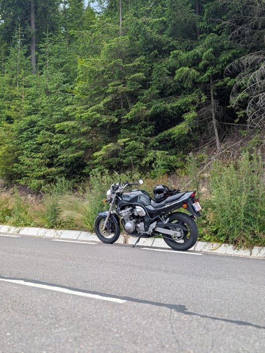 Vând Suzuki bandit 600