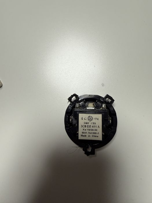 Tweeter Stanga Spate Passat CC/B6/B7