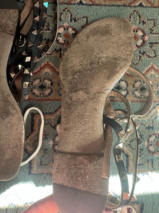 Sandale Valentino Garavani 40 negru cu auriu deschis