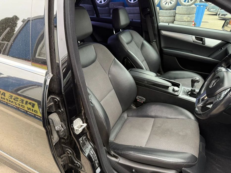 Dezmembrez Mercedes C-Class W204 Facelift AMG 2.2CDI 651 Euro 5 2011-2015