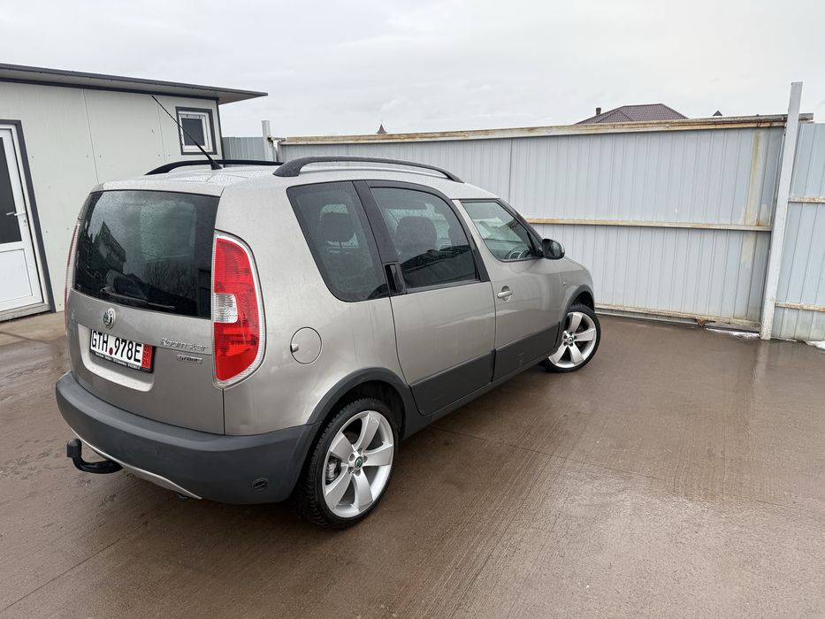 SKODA Roomster SCOUT * GPL*1.6i* 105 cp * Topp!!!