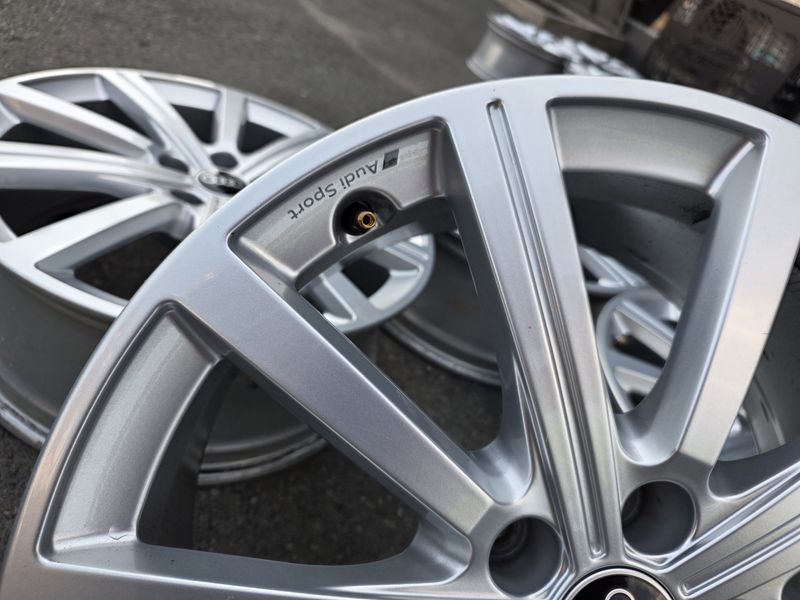 19цола Audi Rs Q3 5x112 Ауди 4бр Оригинални