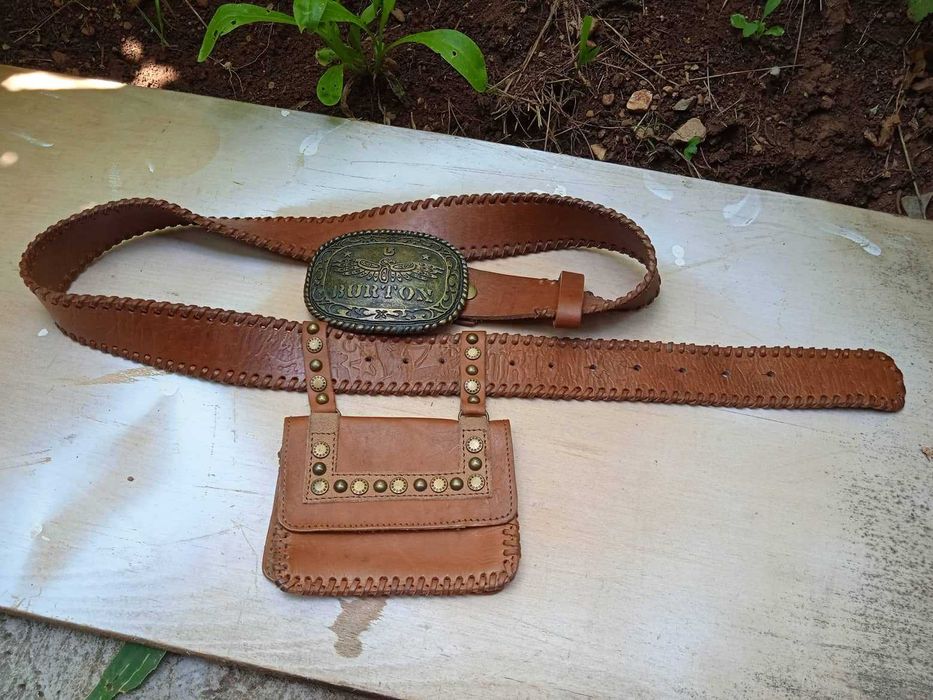 Кожен колан Burton